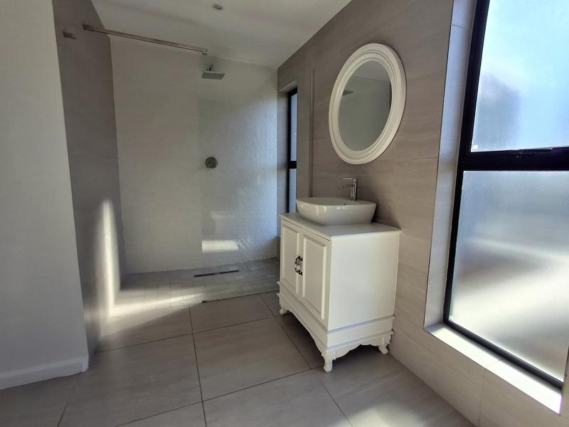 5 Bedroom Property for Sale in Cape St Martin Private Reserve Western Cape